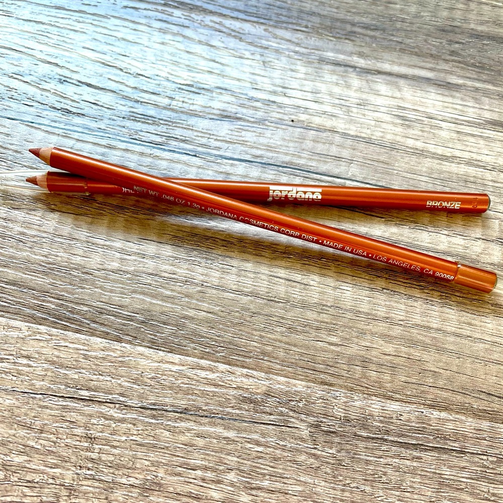 2 Jordana Lip Liner Bronze